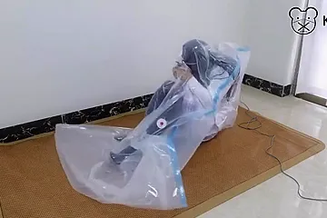 Vacuum Bag Breathplay - free porn video