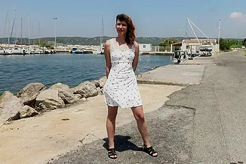 Melany, 23, model living in Lyon! - free porn video