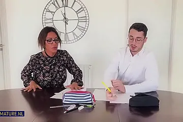 Vittoria Divine - Anal Milf Teacher - free porn video