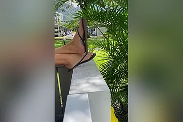 Amateur Girlfriend With Feet Dangling Her Flip-flops Outdoo With Super Sexy - free porn video