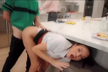 Milf Pristine Edge Scene - free porn video