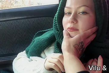 Catch Girl Masturbating In Car And Help Her To Cum - free porn video