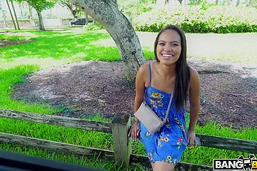 Berlyn Toy - Today We Met Crazy.. The Blasian Squirt - free porn video