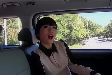 Adorable Japanese Girl Fucks Her Boyfriend In A Car - free porn video