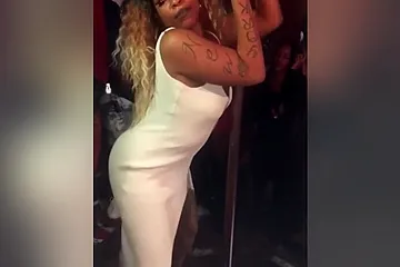 Snap Chat In Club Axx - free porn video