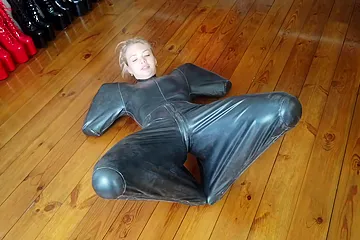Masha In Bitchsuit - free porn video