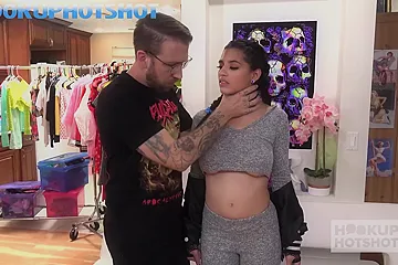 La Superbe Latina Gabriella Lopez Se Fait Defoncer Violemm - free porn video