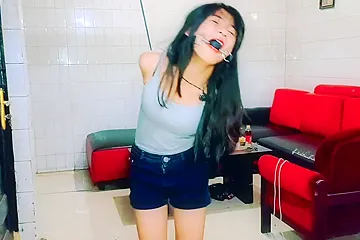 Strappado Indo - free porn video