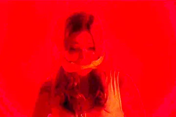Lili Simmons In Cleave Gagged - free porn video