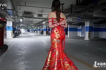Walk In The Car Park - free porn video