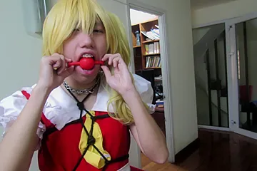 Scarlet S - Flandre Unenjoyable Walk - free porn video