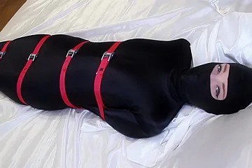 Spandex Mummy - free porn video