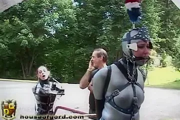 Anna Rose In Hog - Ponygirl Cart Suck And Blow - free porn video