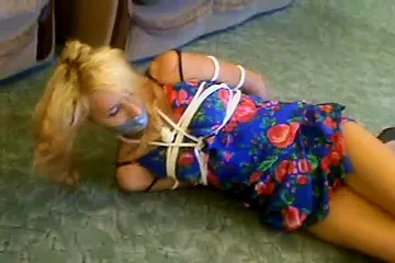 Ekaterina 13 - free porn video