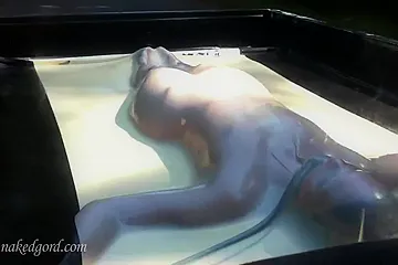 Vacuum Bed And Van - free porn video