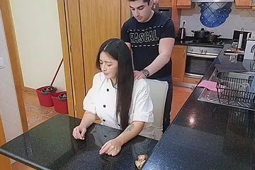 Miss Squirting - Sexy Private Chef Is Seduced With A Massage - free porn video