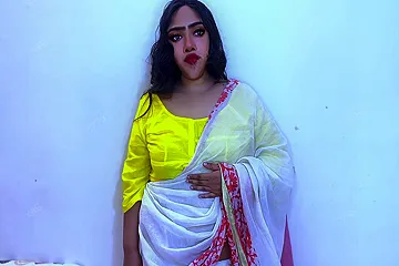 Tamil Devours Hot Aunty Ko Chod Dala! - free porn video