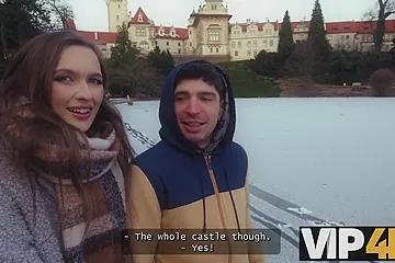 Bendy Veronica Leal And Charlie Dean At Wife Swap - free porn video