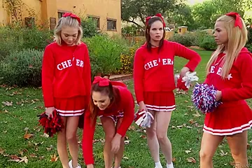 Lesbian Teen Sex Orgy - Dakota Skye - free porn video
