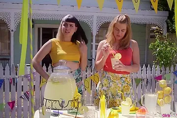 Marina & Zelder - Lemonade Pt1 - free porn video