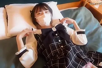Legendary Shoot: 18-year-old In Thigh-highs Gets Played By Dirty Old Man - free porn video