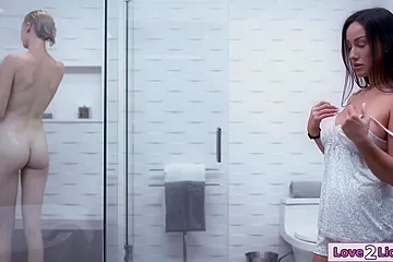 Blaire Ivory And Jennifer White - Im Sharing A Shower With My Stepmoms Gf - free porn video