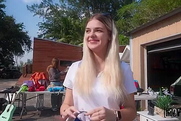 Hesgotrizz - Lucy Lotus And Marlo Yard Sale - free porn video