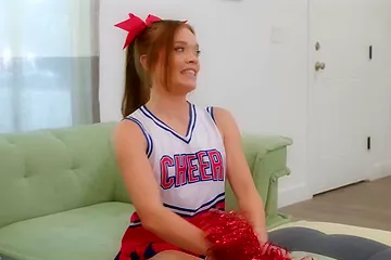 Katie Kush - Flexy Katie Kush Fucks In Full Splits - free porn video