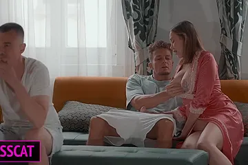 : Why Matthew Meier Screw Sexy Stepmother Id Like To Fuck During The Time That Stepson Was In Share Daybed With Stepmommy? - free porn video