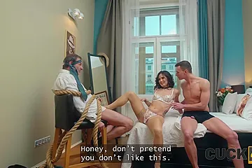 Playful Charlie Dean And Lucy Mendez At Small Boobs Dirt - free porn video